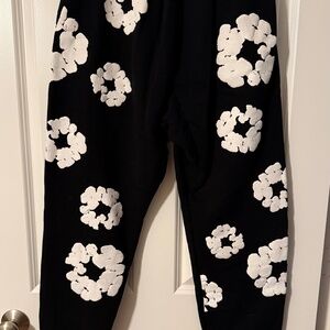 Pair of Denim Tears  Sz M Youth Pants...African Diaspora Goods excellent